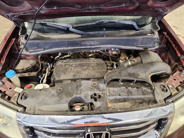2013 HONDA PILOT EX-L — Engine bay