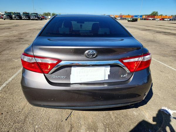 2015 TOYOTA CAMRY — DIRR