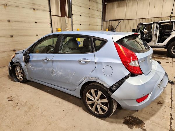 2013 HYUNDAI ACCENT GLS Premium/ SE — DSRA