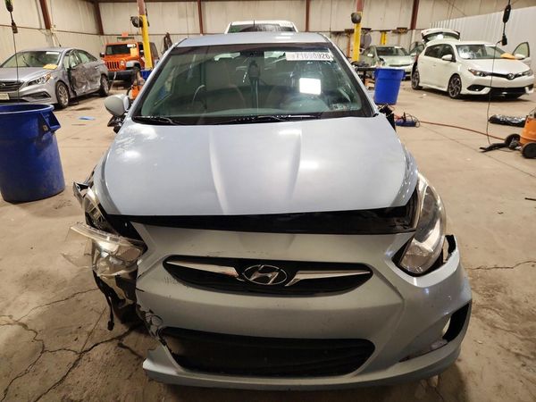 2013 HYUNDAI ACCENT GLS Premium/ SE — DIRF
