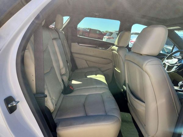 2017 CADILLAC XT5 Luxury — PSRS
