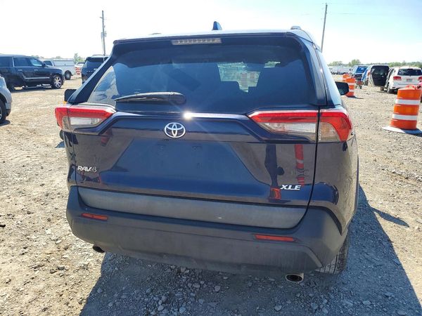 2021 TOYOTA RAV4 XLE — DIRR