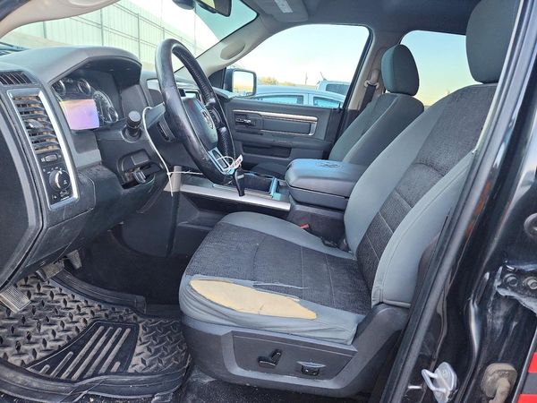 2015 RAM 1500 SLT — DENT