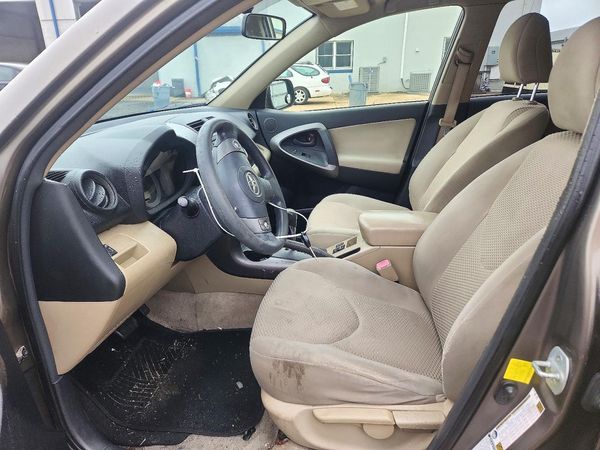 2012 TOYOTA RAV4 Standard — DENT