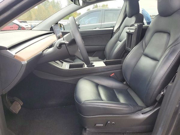 2021 TESLA MODEL Y — DENT