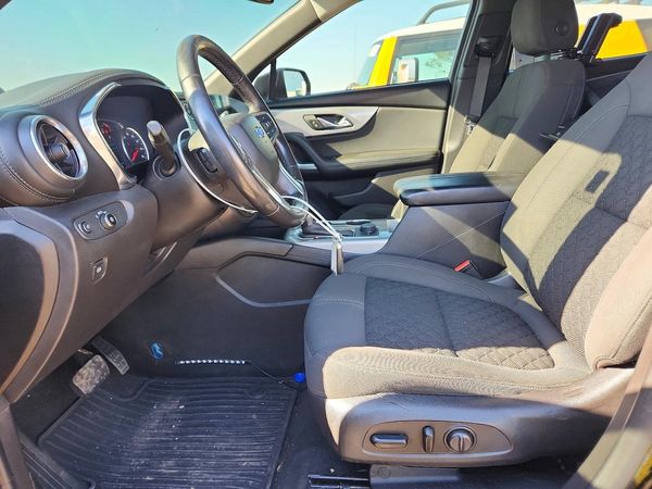 2019 CHEVROLET BLAZER 2LT — DENT