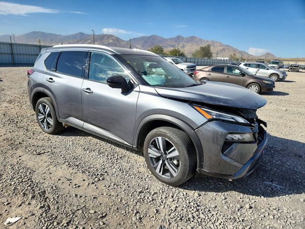 2026 NISSAN ROGUE SL — Passenger 3/4