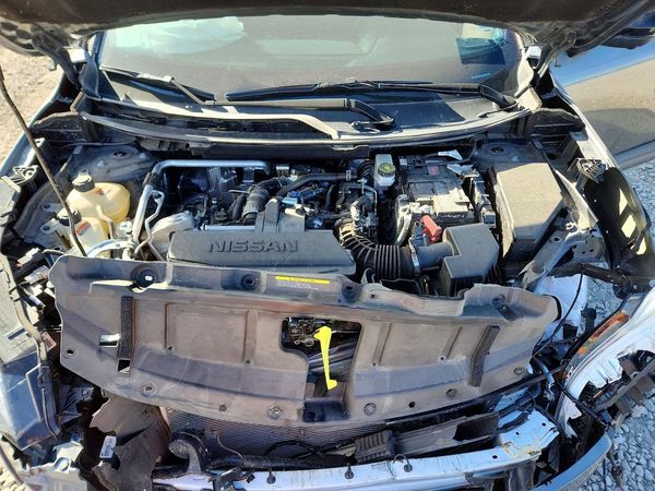 2026 NISSAN ROGUE SL — Engine bay