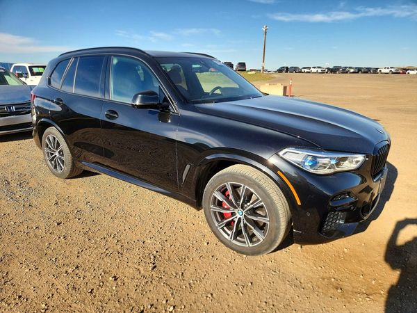 2022 BMW X5 xDrive40i — Passenger 3/4