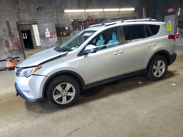 2014 TOYOTA RAV4 Sports — Front 3/4