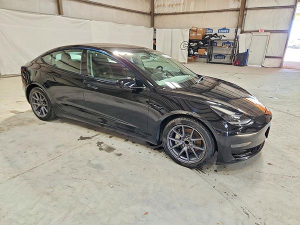 2022 TESLA MODEL 3 — Passenger 3/4