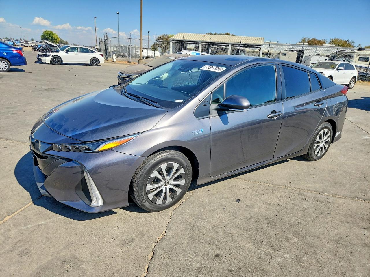 2021 TOYOTA PRIUS — Front 3/4