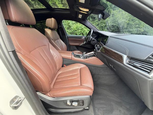 2020 BMW X6