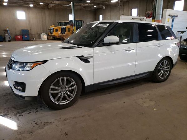 2016 LAND ROVER RANGEROVER SE — Front 3/4