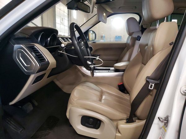 2016 LAND ROVER RANGEROVER SE — DENT
