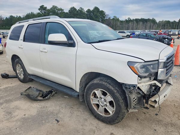 2021 TOYOTA SEQUOIA SR5 — Passenger 3/4