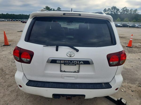2021 TOYOTA SEQUOIA SR5 — DIRR