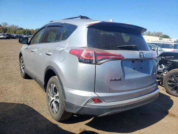 2018 TOYOTA RAV4 LE — DSRA