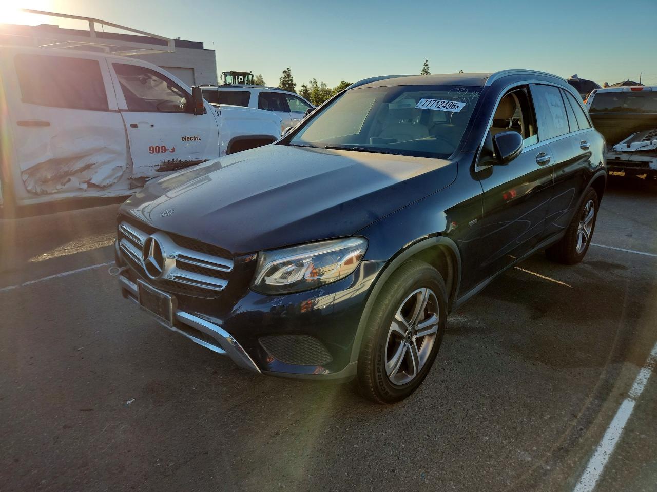 2019 MERCEDES-BENZ GLC-CLASS GLC 350 e-4M — Front 3/4