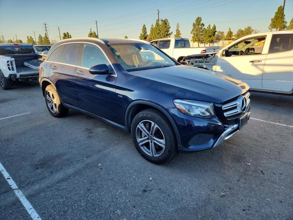 2019 MERCEDES-BENZ GLC-CLASS GLC 350 e-4M — Passenger 3/4