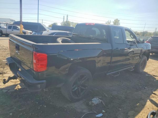 2017 CHEVROLET SILVERADO LT — PSRA