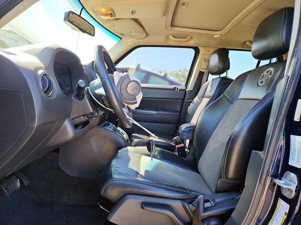 2013 JEEP PATRIOT Latitude — DENT