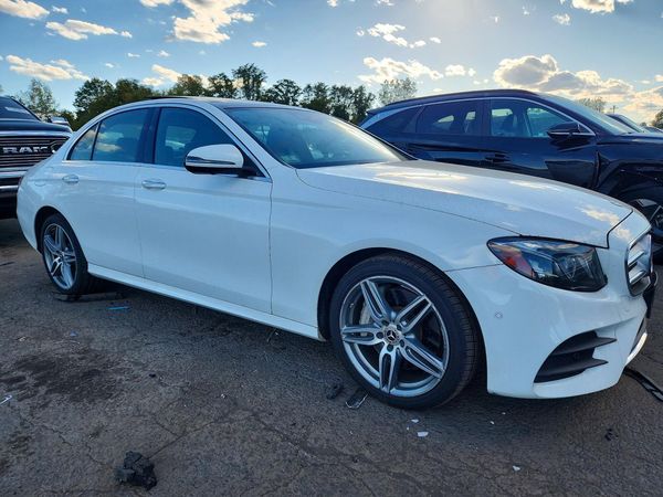 2018 MERCEDES-BENZ E E300-4M — Passenger 3/4