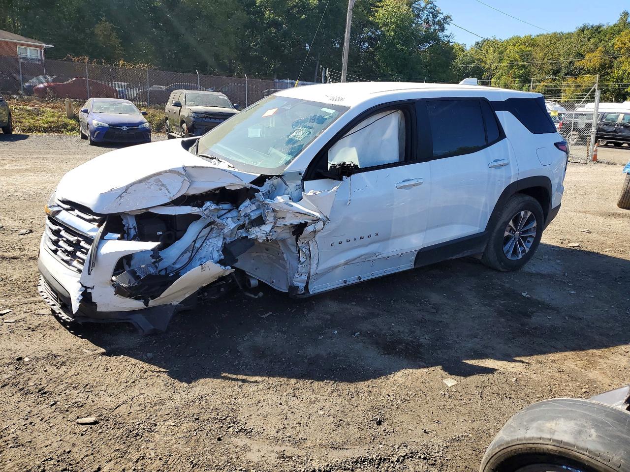 2026 CHEVROLET EQUINOX 1LT — Front 3/4