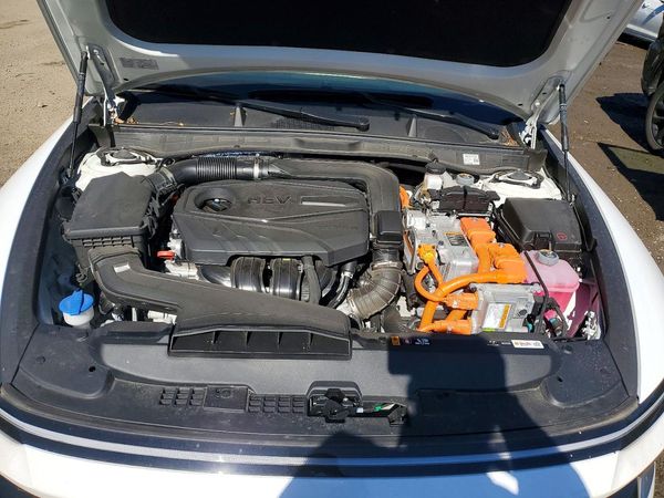 2026 HYUNDAI SONATA Blue — Engine bay