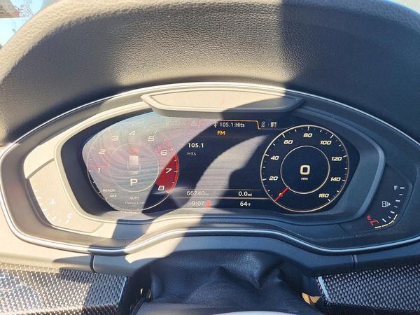 2018 AUDI SQ5 quattro Prestige — ODOM
