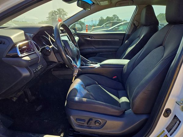 2018 TOYOTA CAMRY L/LE/SE/XLE — DENT