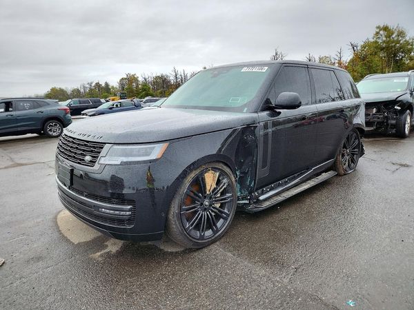 2024 LAND ROVER RANGE ROVER SE — Front 3/4