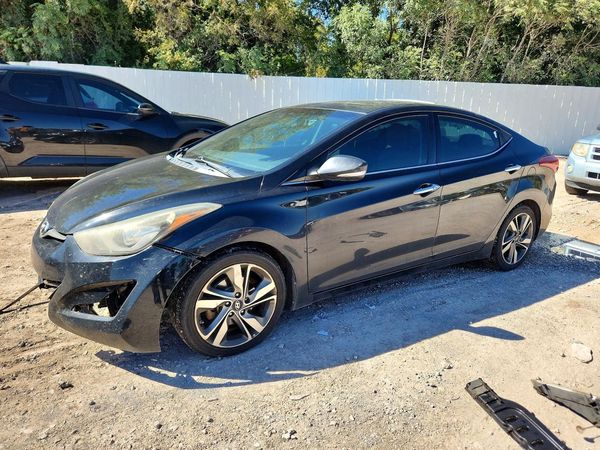 2014 HYUNDAI ELANTRA — DSFA — Front 3/4