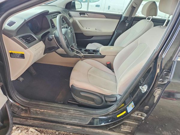 2016 HYUNDAI SONATA — DENT