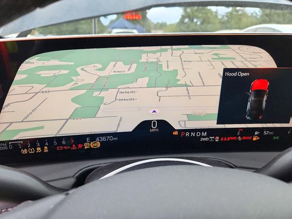 2025 CADILLAC XT4 Premium Luxury — ODOM
