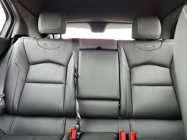 2025 CADILLAC XT4 Premium Luxury — SUVN