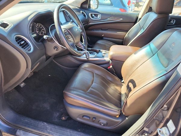 2014 INFINITI QX60 — DENT