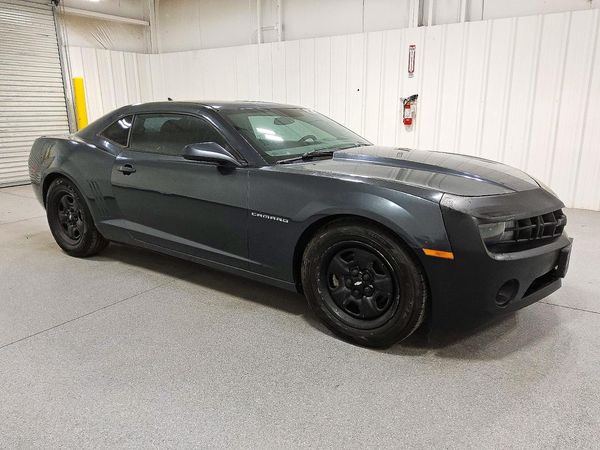 2013 CHEVROLET CAMARO LS — Passenger 3/4