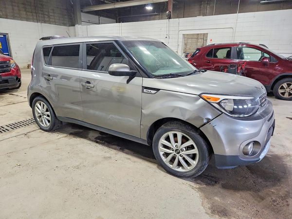 2017 KIA SOUL Plus — Passenger 3/4