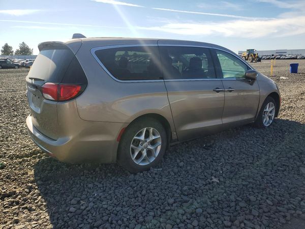 2018 CHRYSLER PACIFICA Touring Plus — PSRA