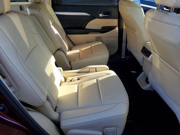 2019 TOYOTA HIGHLANDER SE/XLE — PSRS