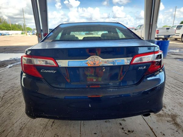 2013 TOYOTA CAMRY — DIRR
