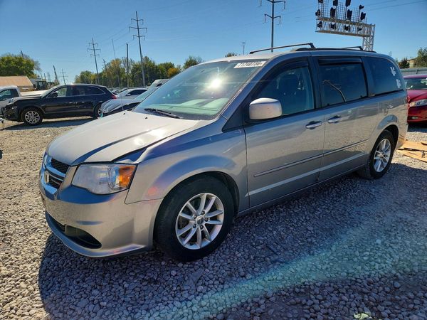 2016 DODGE GRAND CARAVAN — DSFA — Front 3/4