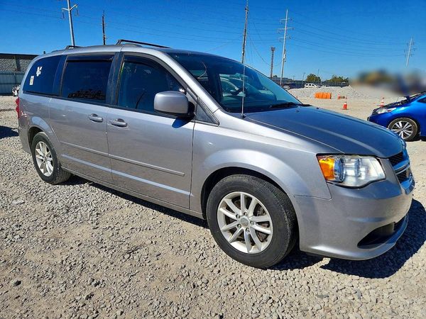 2016 DODGE GRAND CARAVAN SXT — Passenger 3/4