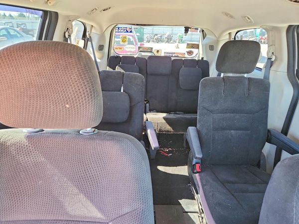 2016 DODGE GRAND CARAVAN SXT — SUVN