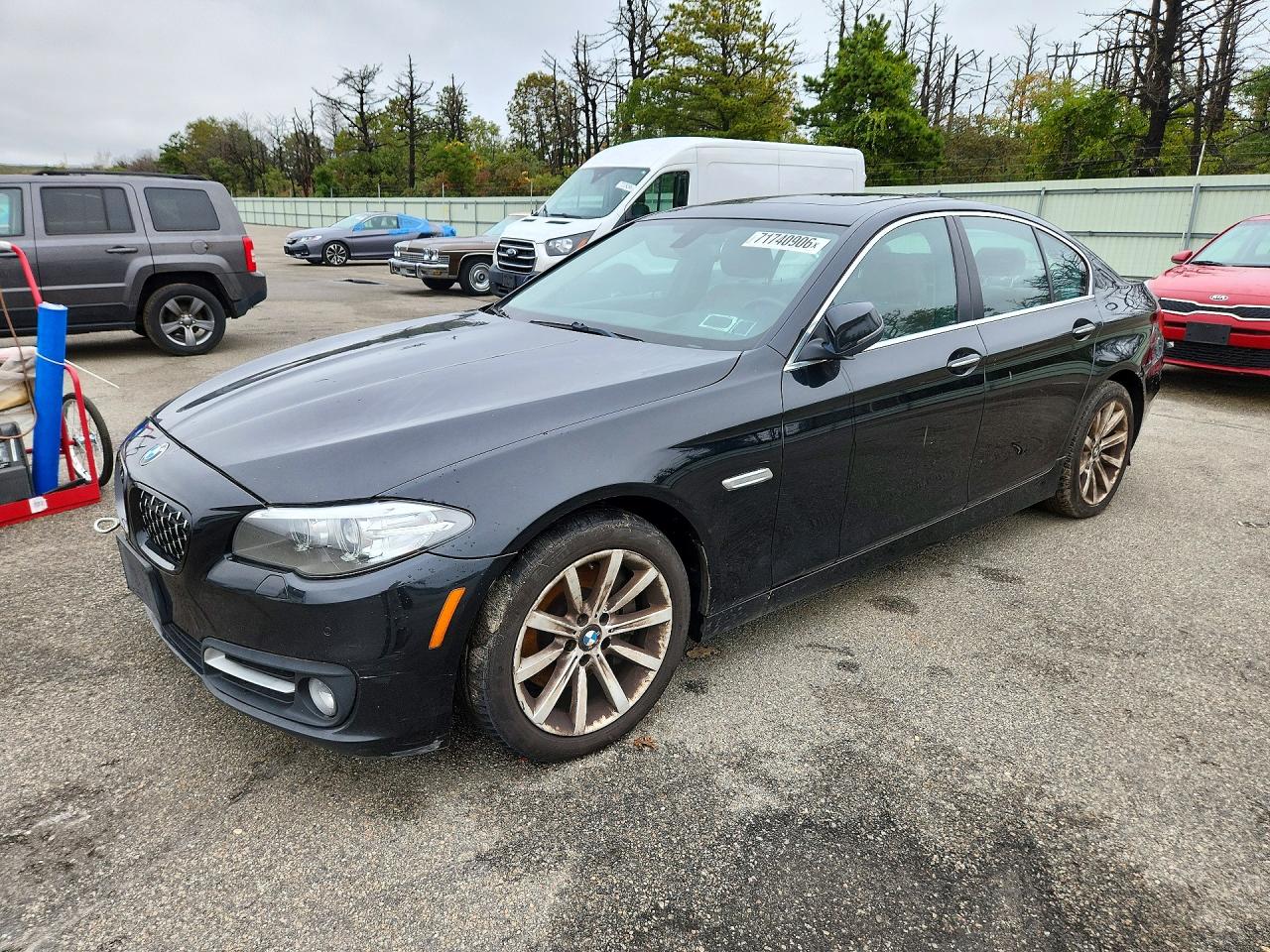 2015 BMW 5 SERIES xDrive — Front 3/4