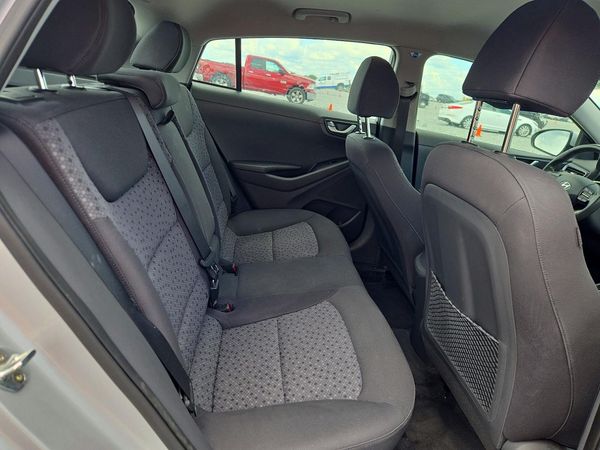 2018 HYUNDAI IONIQ SEL, SEL w/Tech (HEV) — PSRS