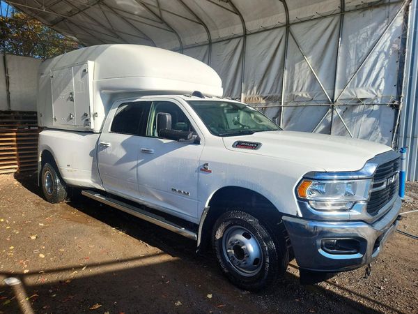 2019 RAM 3500 Big Horn — Passenger 3/4