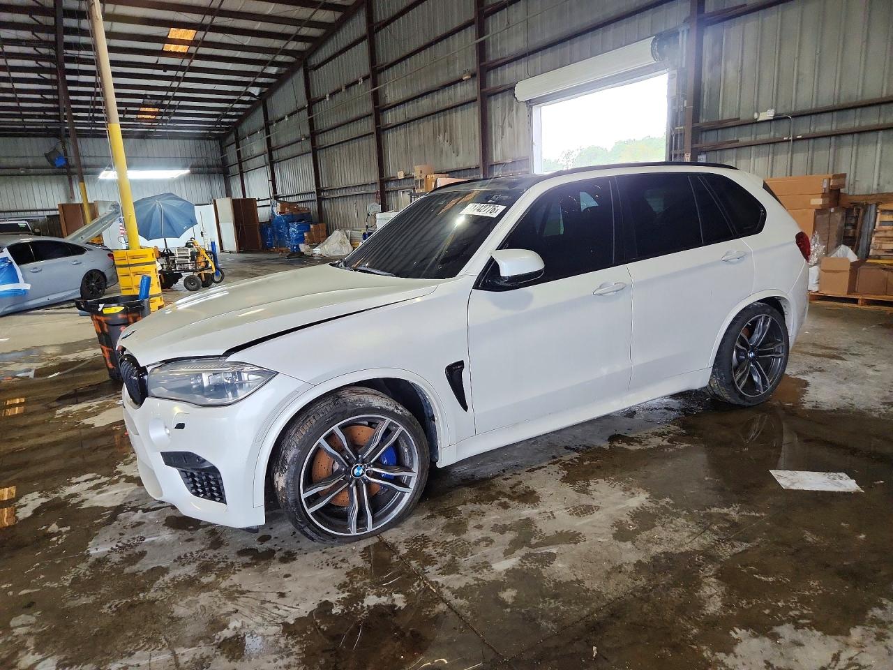 2016 BMW X5 X5 M — Front 3/4