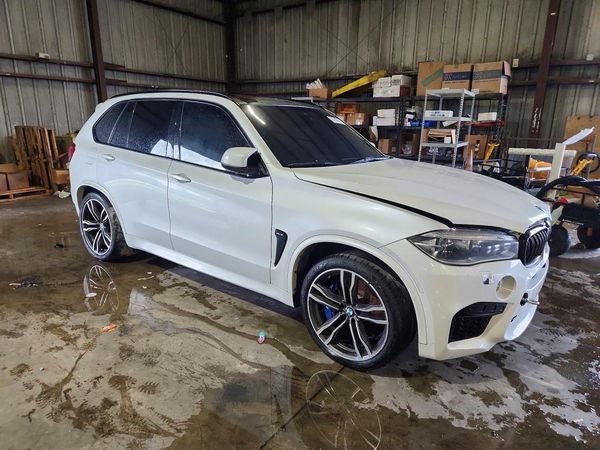 2016 BMW X5 X5 M — Passenger 3/4